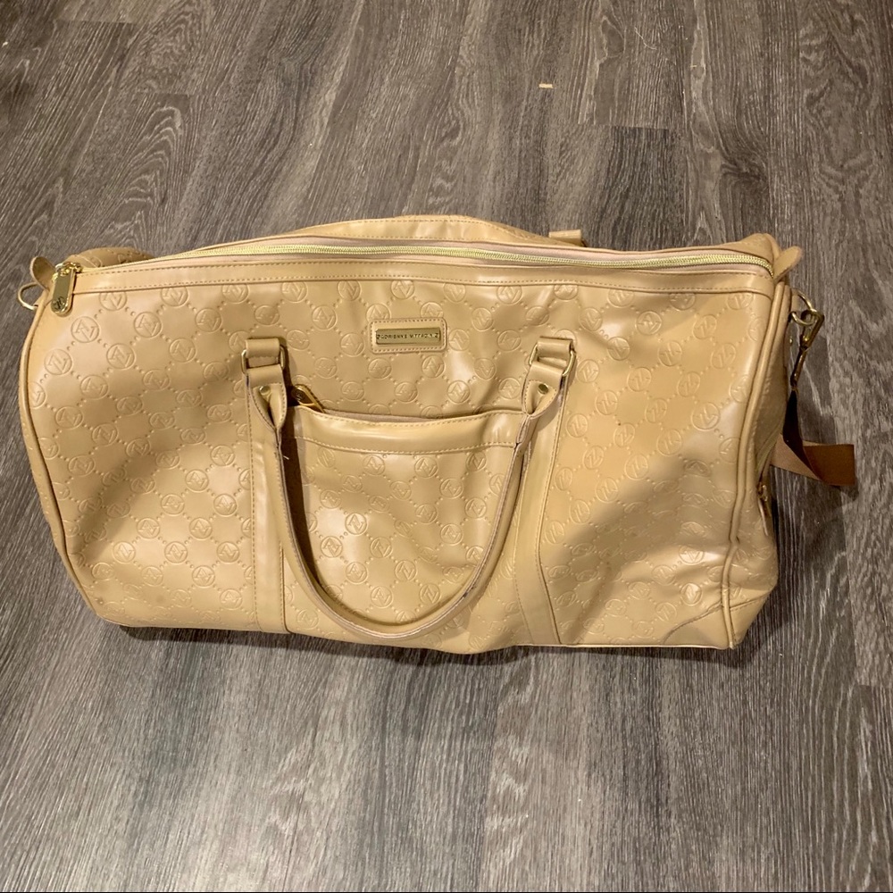 Adrienne vittadini travel bag, embossed duffle - Picture 2 of 7